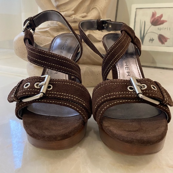 EUC Marc Fisher suede sandals - Picture 3 of 6